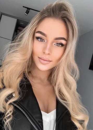 Алина, Г. Зверево